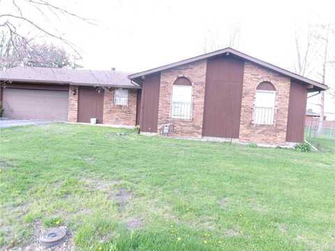 20 N Triland Court, Highland, IL 62249