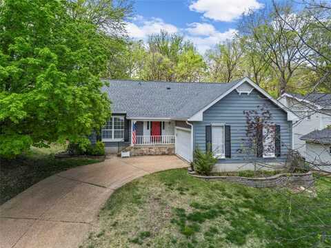 726 Carman Woods Drive, Manchester, MO 63021