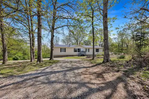 5447 Lisa Lane, Catawissa, MO 63015