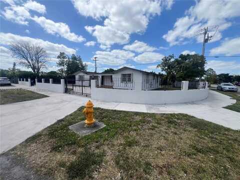 4330 SW 99th Ct, Miami, FL 33165