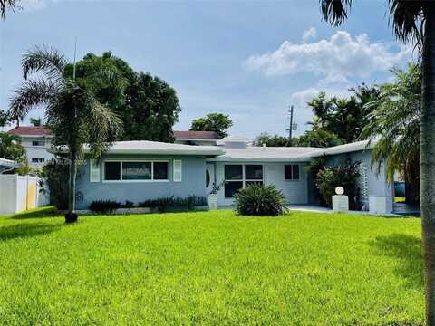 1900 NE 41st St, Oakland Park, FL 33308