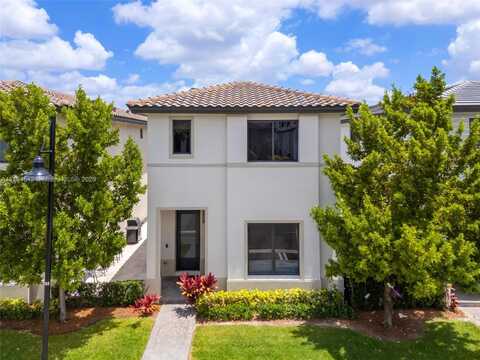 4445 NW 82nd Ave, Doral, FL 33166