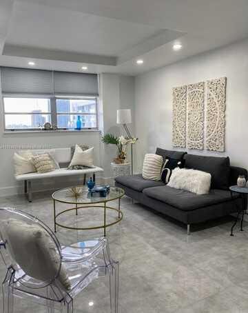 2903 N Miami Beach Blvd, North Miami Beach, FL 33160