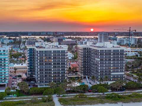 9595 Collins Ave, Surfside, FL 33154