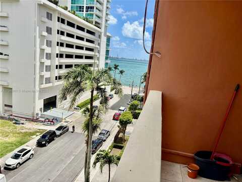 600 NE 25th St, Miami, FL 33137