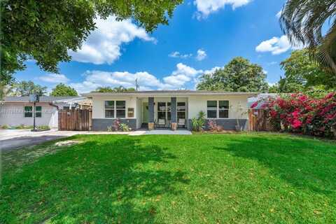 6809 SW 12th St, Pembroke Pines, FL 33023