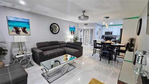 5680 SW 3rd, Margate, FL 33068