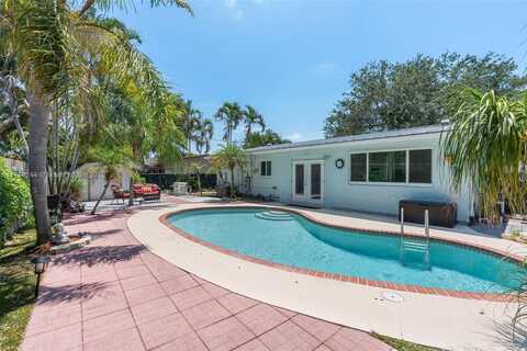 1531 NE 32nd St, Pompano Beach, FL 33064