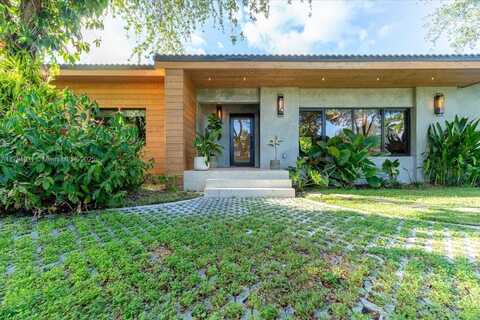 105 NW 92nd St, Miami Shores, FL 33150
