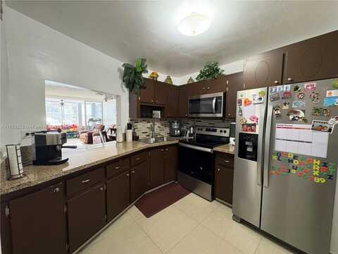 1680 NE 191st St, Miami, FL 33179