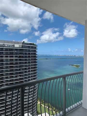 1750 N Bayshore Dr, Miami, FL 33132