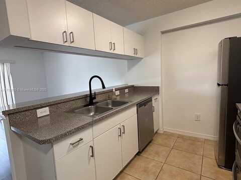 420 S Park Rd, Hollywood, FL 33021