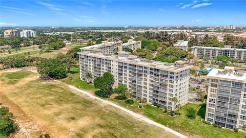 2671 S Course Dr, Pompano Beach, FL 33069