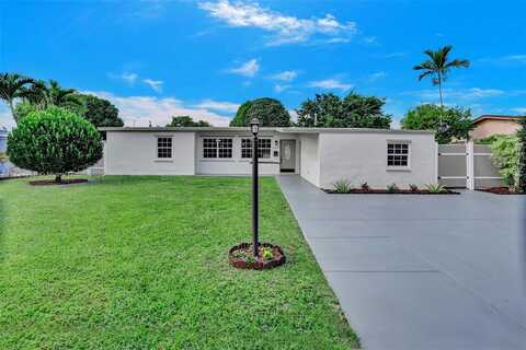 6480 W 13th Ct, Hialeah, FL 33012