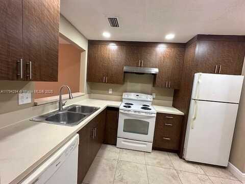 2511 NW 56th Ave, Lauderhill, FL 33313