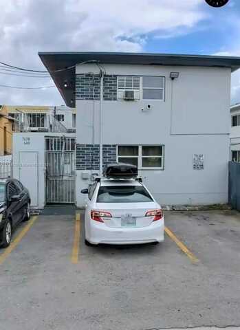 7638 N Miami Avenue, Miami, FL 33150