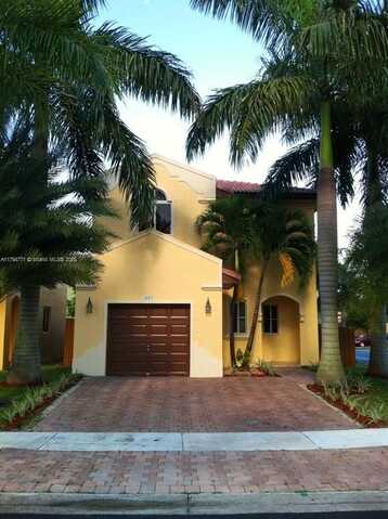 2601 NE 41st Cir, Homestead, FL 33033