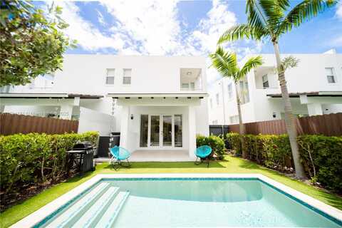 3667 SW 26th St, Miami, FL 33133
