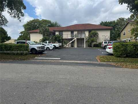 3502 NW 114th Ln, Coral Springs, FL 33065