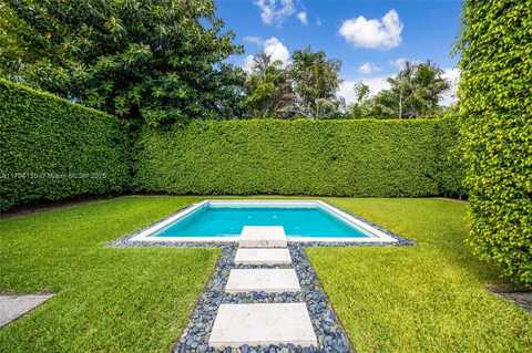 5460 Alton Rd, Miami Beach, FL 33140