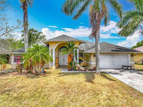 375 SW Dustin Ave, Port Saint Lucie, FL 34953