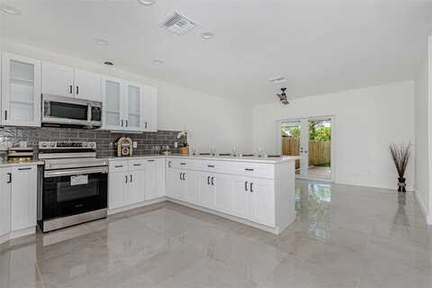 1207 NW 2nd Ave, Fort Lauderdale, FL 33311