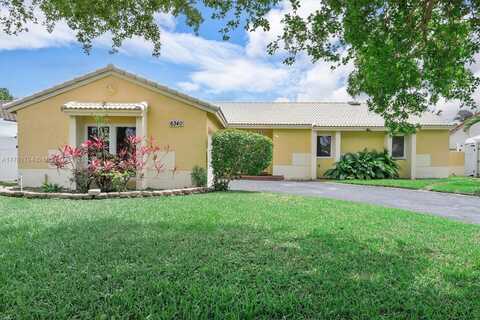 6340 NW 198th Ter, Hialeah, FL 33015