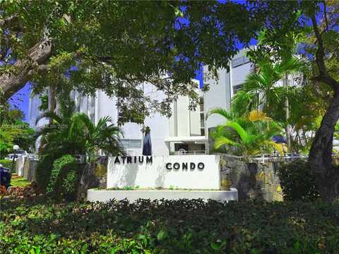 1075 93rd St, Bay Harbor Islands, FL 33154