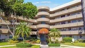 901 Colony Point Cir, Pembroke Pines, FL 33026
