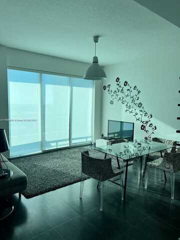 60 SW 13 st, Miami, FL 33130