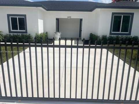 11870 SW 220th St, Miami, FL 33170