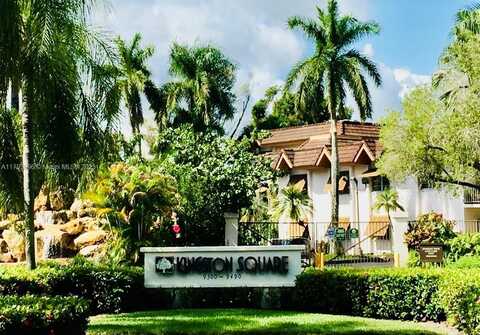 9352 SW 77th Ave, Miami, FL 33156