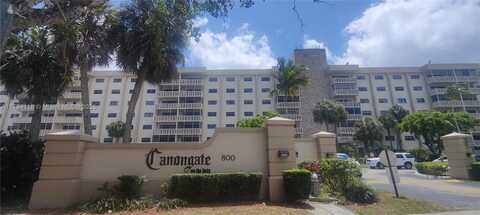 800 NE 195th St, Miami, FL 33179