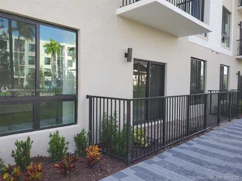 8301 NW 41st St, Doral, FL 33166