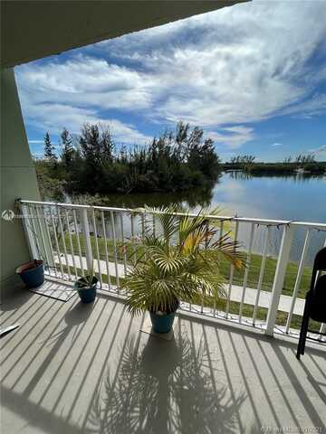 8240 SW 210th St, Cutler Bay, FL 33189