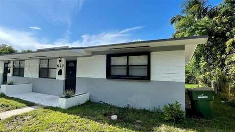 525 NE 132nd Ter, North Miami, FL 33161