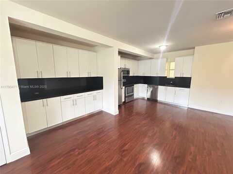 2931 Sheridan Ave, Miami Beach, FL 33140