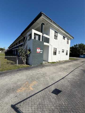 7155 NW 17th Ave, Miami, FL 33147