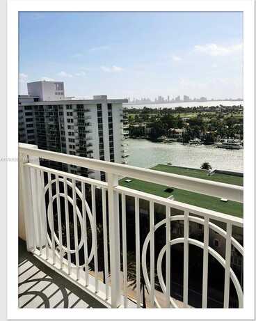 5825 Collins Ave, Miami Beach, FL 33140