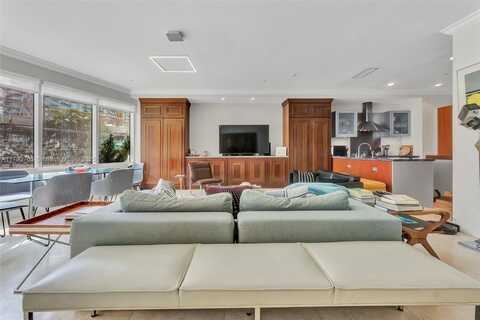 6101 Aqua Ave, Miami Beach, FL 33141