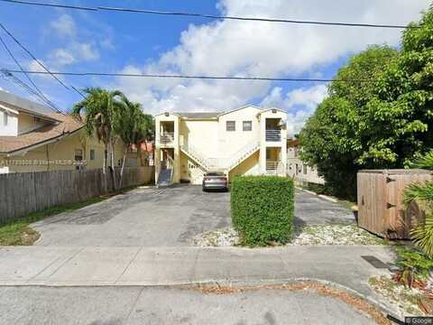 459 SW 4th St, Miami, FL 33130