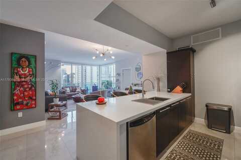 951 Brickell Ave, Miami, FL 33131