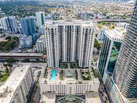 999 SW 1st Ave, Miami, FL 33130