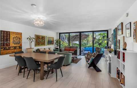 101 Ocean Lane Dr, Key Biscayne, FL 33149