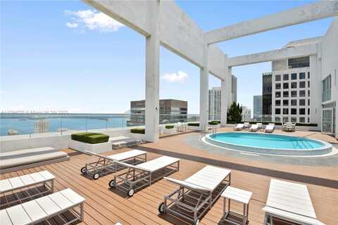 55 SE 6th St, Miami, FL 33131