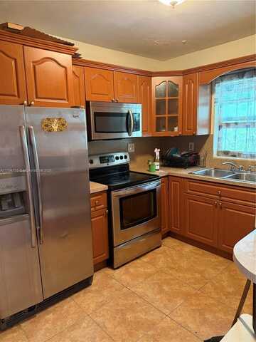 1111 NW 19th Ave, Miami, FL 33125