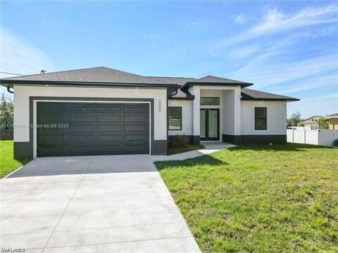 3203 Sunshine Blvd N, Lehigh Acres, FL 33971
