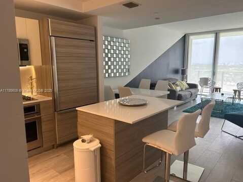 121 NE 34th St, Miami, FL 33137