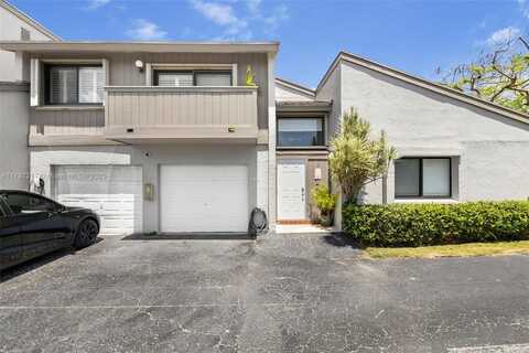 10761 SW 113th Pl, Miami, FL 33176