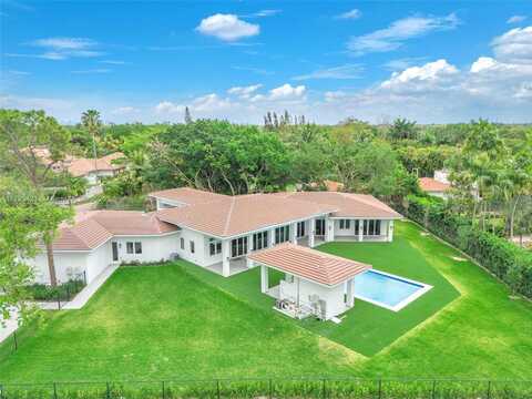 7900 SW 70th St, Miami, FL 33143